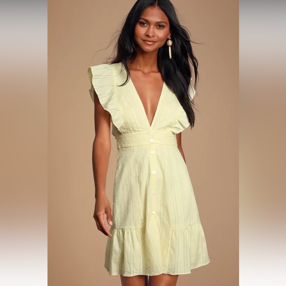 Lulus Daydreamimg of You Yellow Swiss Dot Button-Front Mini Dress Size Small